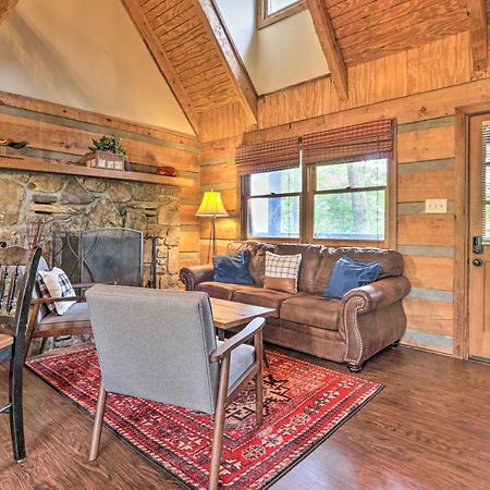 Villa Gatlinburg Escape With Hot Tub, Deck And Mtn View Extérieur photo